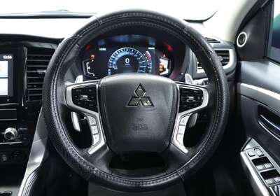 2023 Mitsubishi Pajero Sport GSR