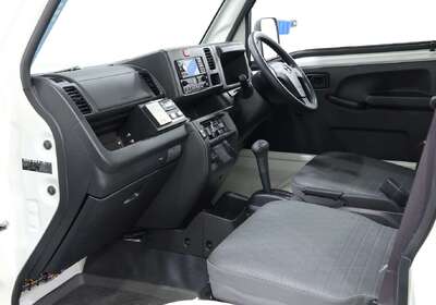 2018 Daihatsu Hi-Jet JUMBO