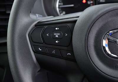 2025 Mazda BT-50 XT (4x2)