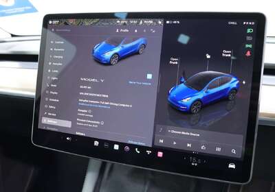 2022 Tesla Model Y Rear-Wheel Drive