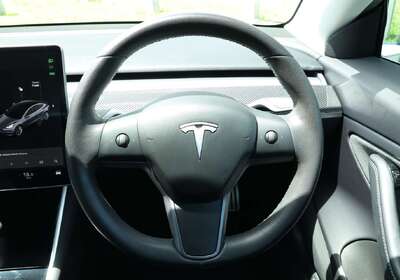 2019 Tesla Model 3 Performance