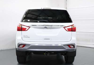 2017 Isuzu MU-X LS-U 4x2