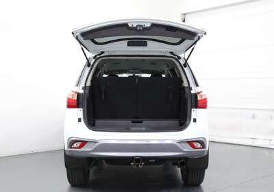 2017 Isuzu MU-X LS-U 4x2