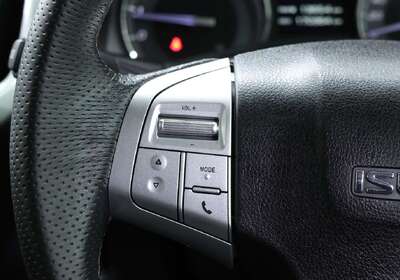 2017 Isuzu MU-X LS-U 4x2