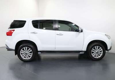 2017 Isuzu MU-X LS-U 4x2
