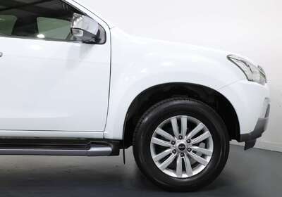 2017 Isuzu MU-X LS-U 4x2