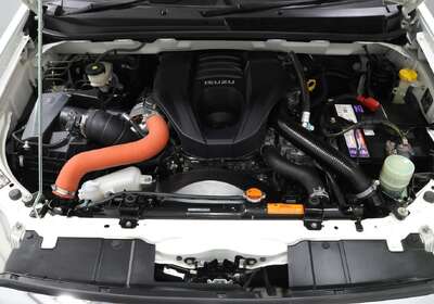 2017 Isuzu MU-X LS-U 4x2