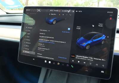 2023 Tesla Model Y Rear-Wheel Drive