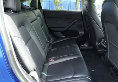 2023 Tesla Model Y Rear-Wheel Drive