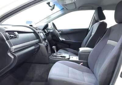 2015 Toyota Camry HYBRID H