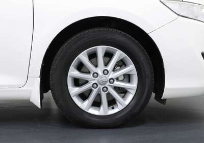 2015 Toyota Camry HYBRID H