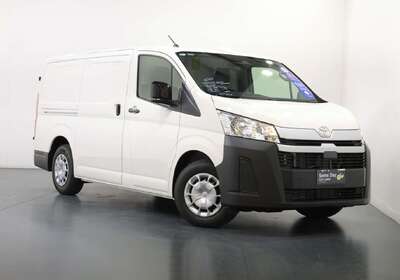 2025 Toyota Hiace 