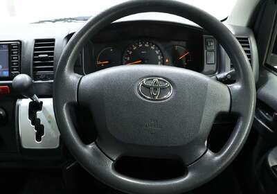 2017 Toyota Hiace LWB