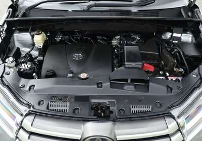 2018 Toyota Kluger GX