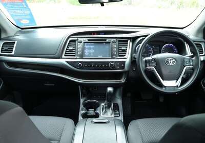 2018 Toyota Kluger GX