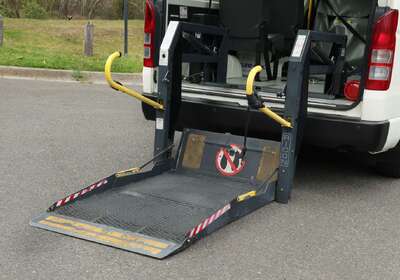 2014 Toyota Hiace Commuter