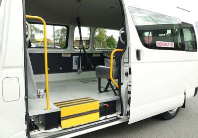 2014 Toyota Hiace Commuter