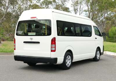 2014 Toyota Hiace Commuter