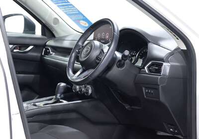 2022 Mazda CX-5 Maxx