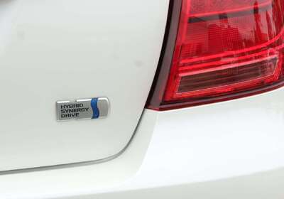 2016 Toyota Yaris NKR165