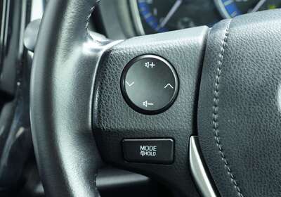 2016 Toyota Yaris NKR165