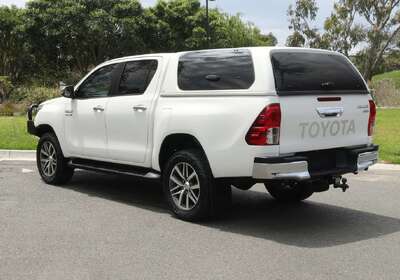 2020 Toyota Hilux SR5