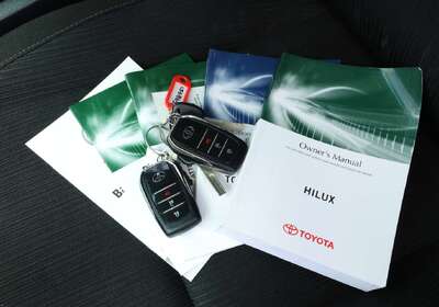 2020 Toyota Hilux SR5