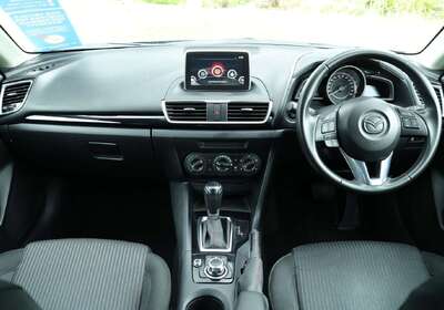 2014 Mazda 3 Maxx