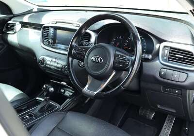 2016 Kia Sorento SLi