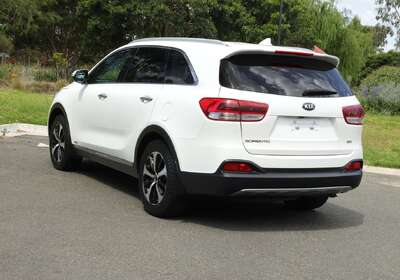 2016 Kia Sorento SLi