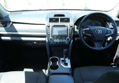 2016 Toyota Camry Altise