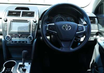 2016 Toyota Camry Altise