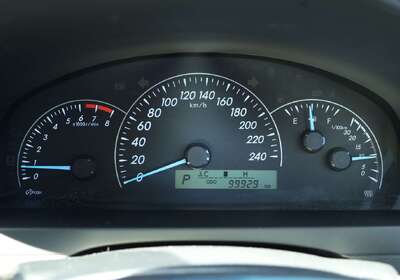 2016 Toyota Camry Altise