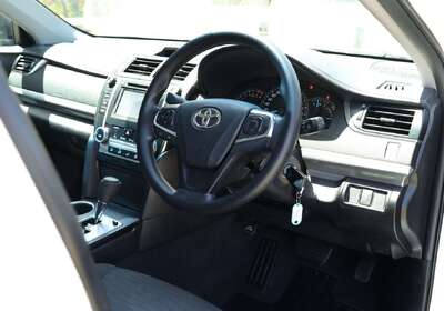 2016 Toyota Camry Altise