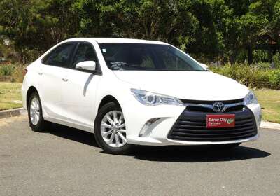 2016 Toyota Camry Altise