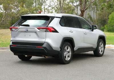 2024 Toyota RAV4 GX