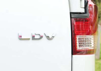 2022 LDV G10 +