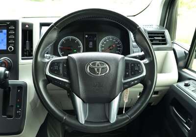 2019 Toyota Hiace Commuter