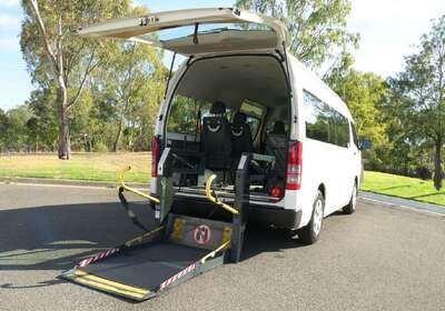2016 Toyota Hiace Commuter Wheelchair Accessible