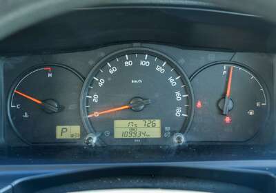 2016 Toyota Hiace Commuter Wheelchair Accessible