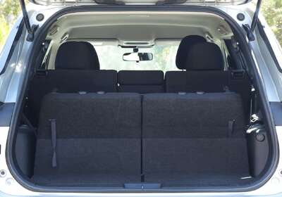 2024 Mitsubishi Outlander ES