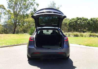 2023 Tesla Model Y Performance