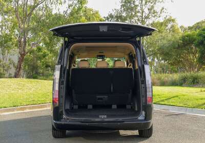 2021 Hyundai STARIA Highlander