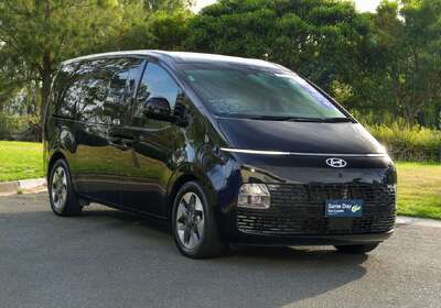 2021 Hyundai STARIA Highlander