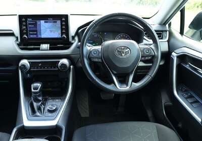 2020 Toyota RAV4 GXL