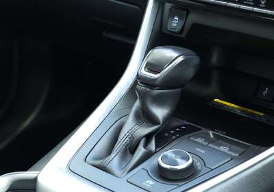 2020 Toyota RAV4 GXL