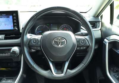 2020 Toyota RAV4 GXL