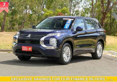 2023 Mitsubishi Outlander ES