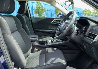 2023 Mitsubishi Outlander ES