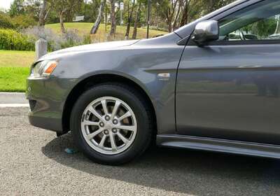 2010 Mitsubishi Lancer Activ